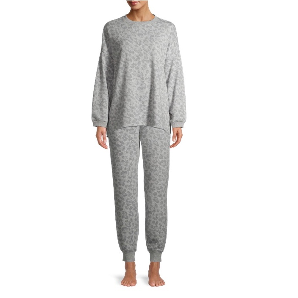 NWT oversized animal leopard lounge sweatshirt